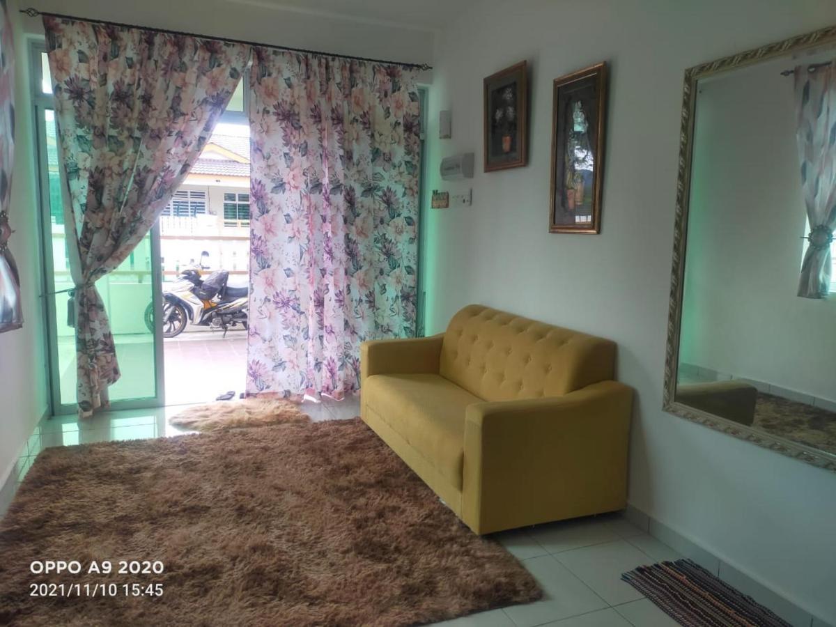 Homestay De'69 Jitra Kültér fotó