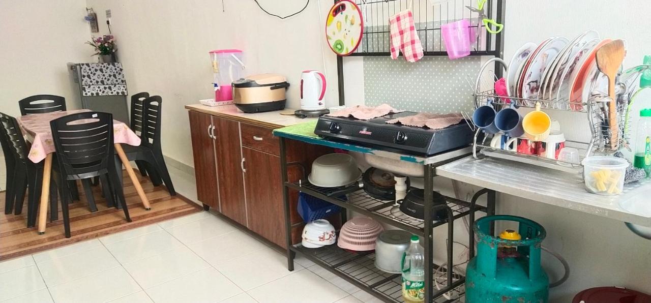 Homestay De'69 Jitra Kültér fotó